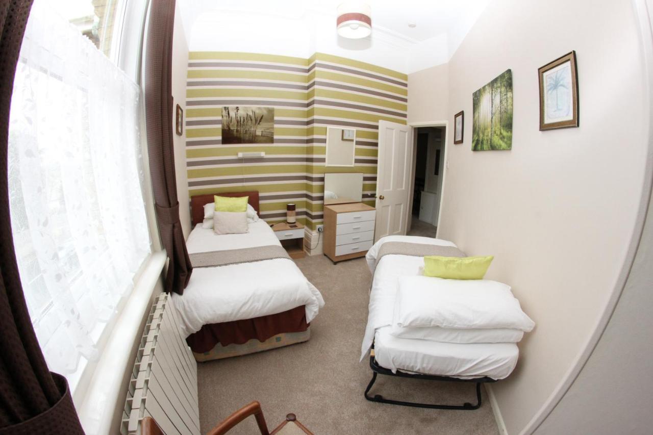 Parterre Holiday Apartments Sandown Exterior photo